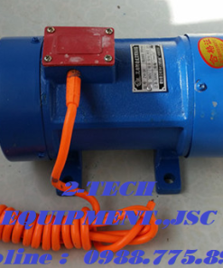 Đầm rung Si lô xi măng